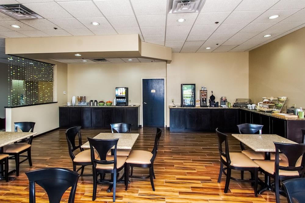 Quality Inn & Suites Moline - Quad Cities Eksteriør billede