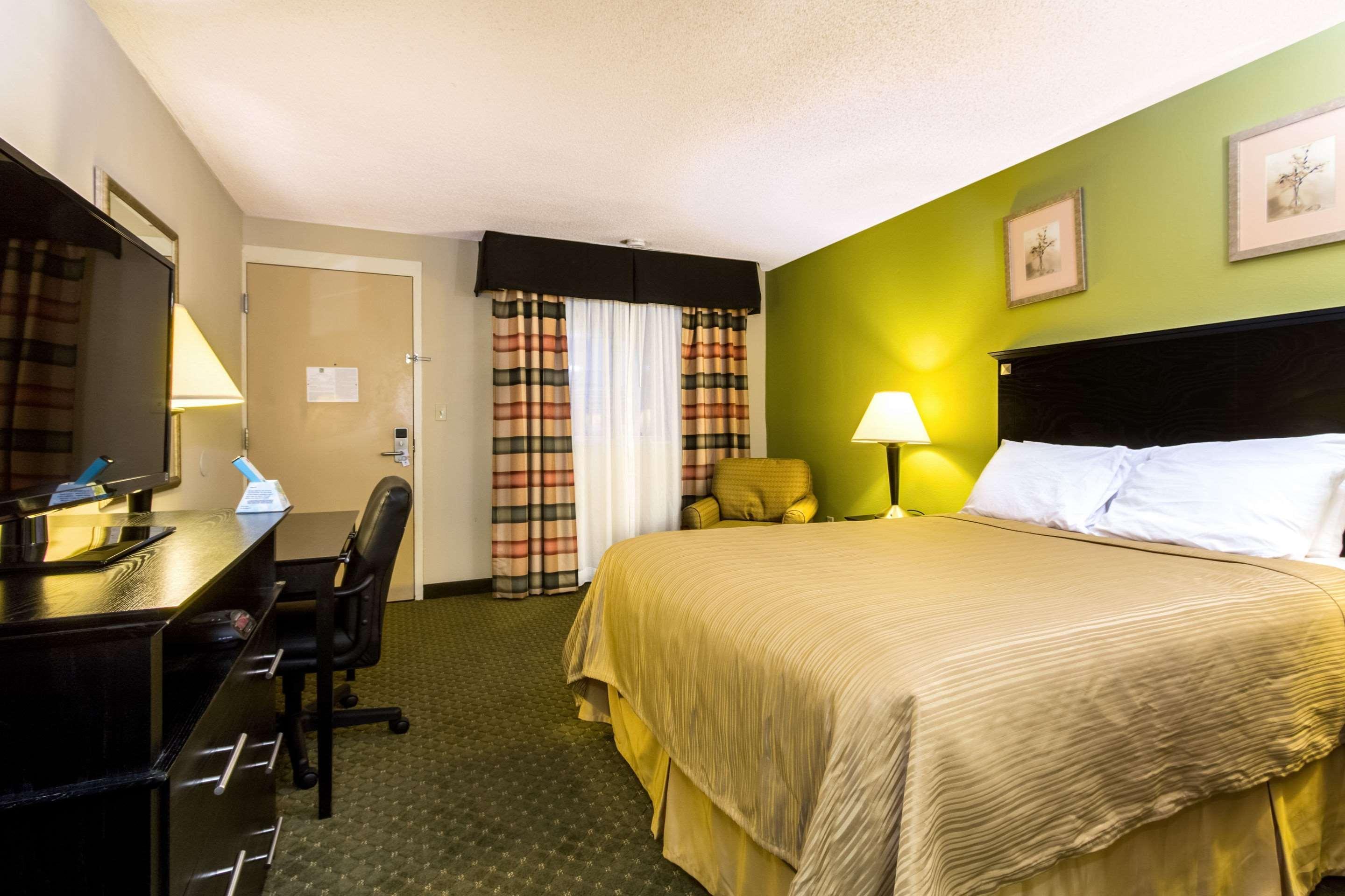 Quality Inn & Suites Moline - Quad Cities Eksteriør billede